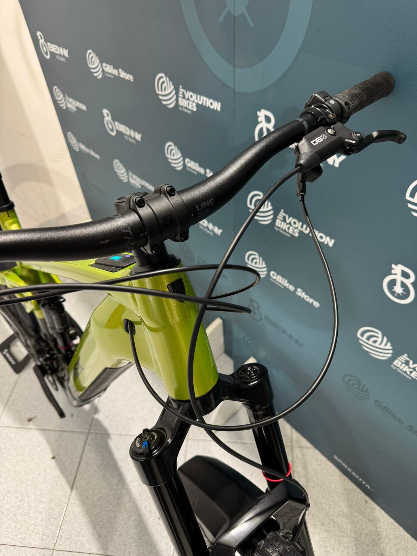 Trek Rail+ 8 Taglia XL 2025 - Demo Test