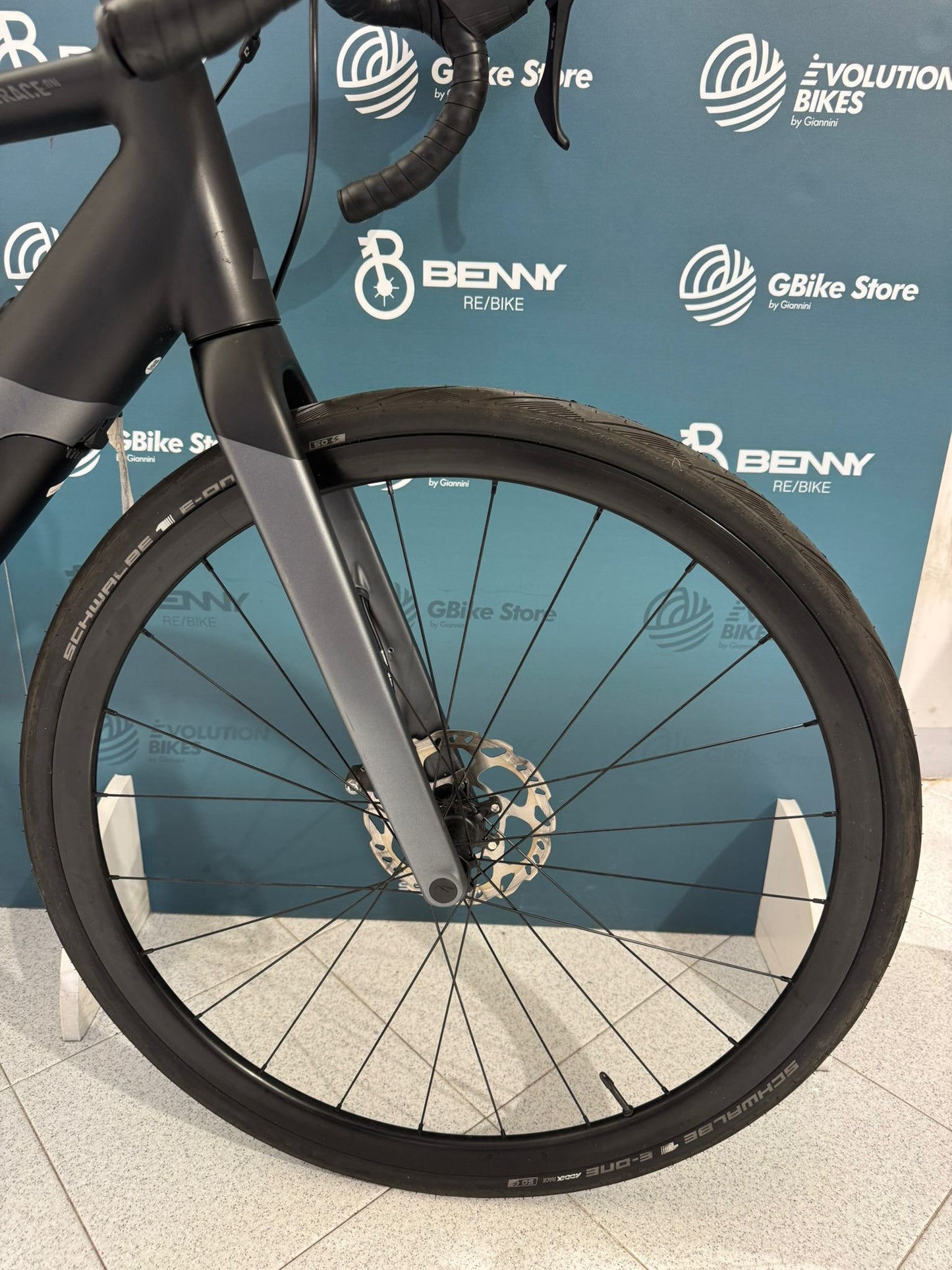 Canyon Endurace:ON Taglia L - Usata