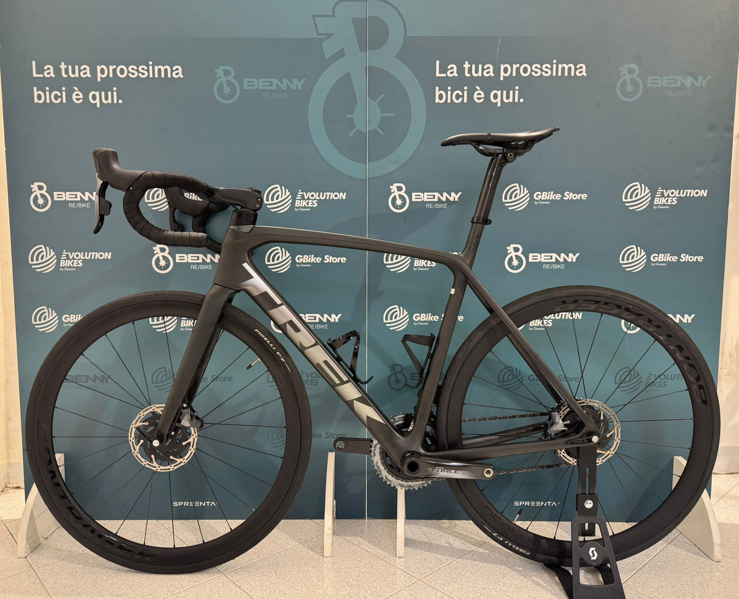 Trek Émonda SLR 7 AXS Taglia 56 - Usata