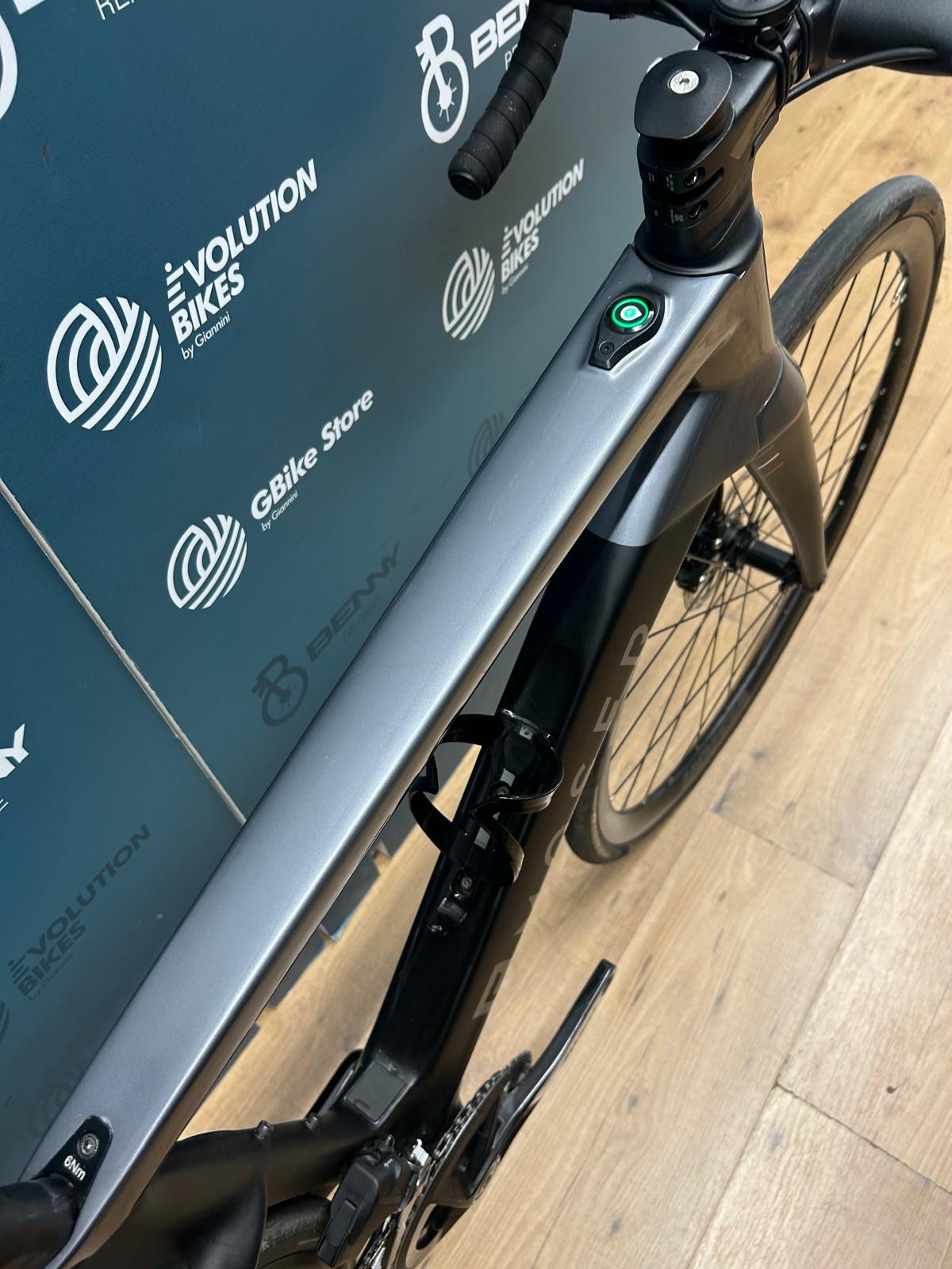 F-Moser Road - Rival Axs Size S - Used