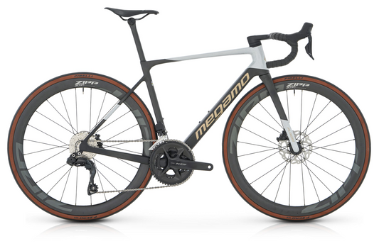 Megamo cría 15 cw (25)