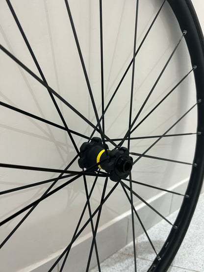 Mavic ksyrium elite ust disque - roues utilisées