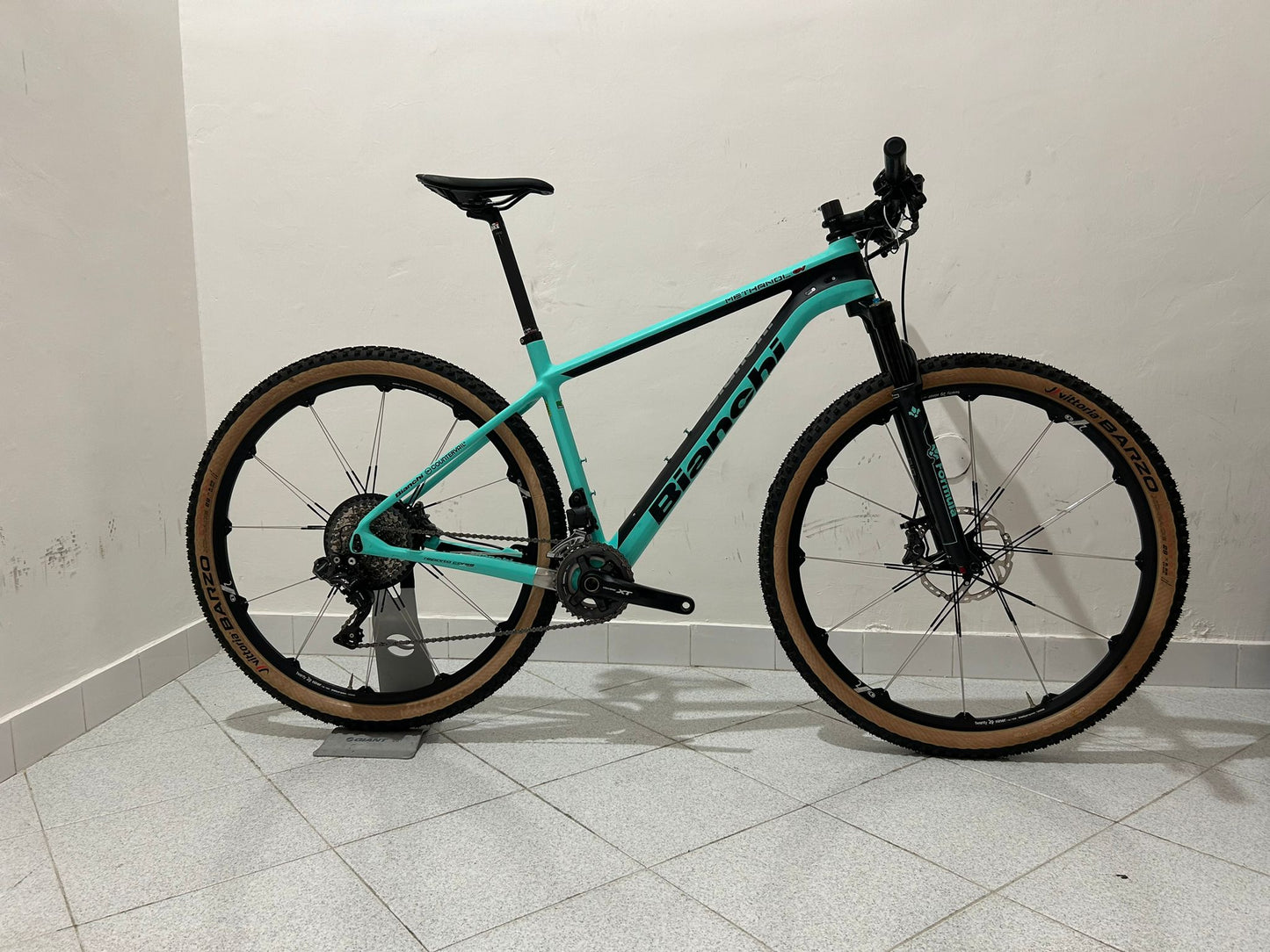 Bianchi Methanol Countervail Grootte L - Gebruikt