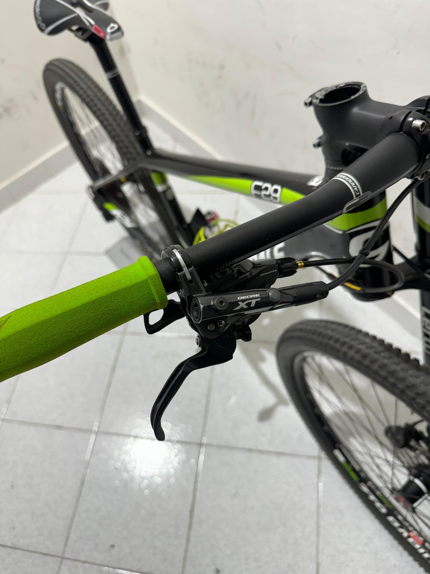 Cannondale F29 Storlek M - Används