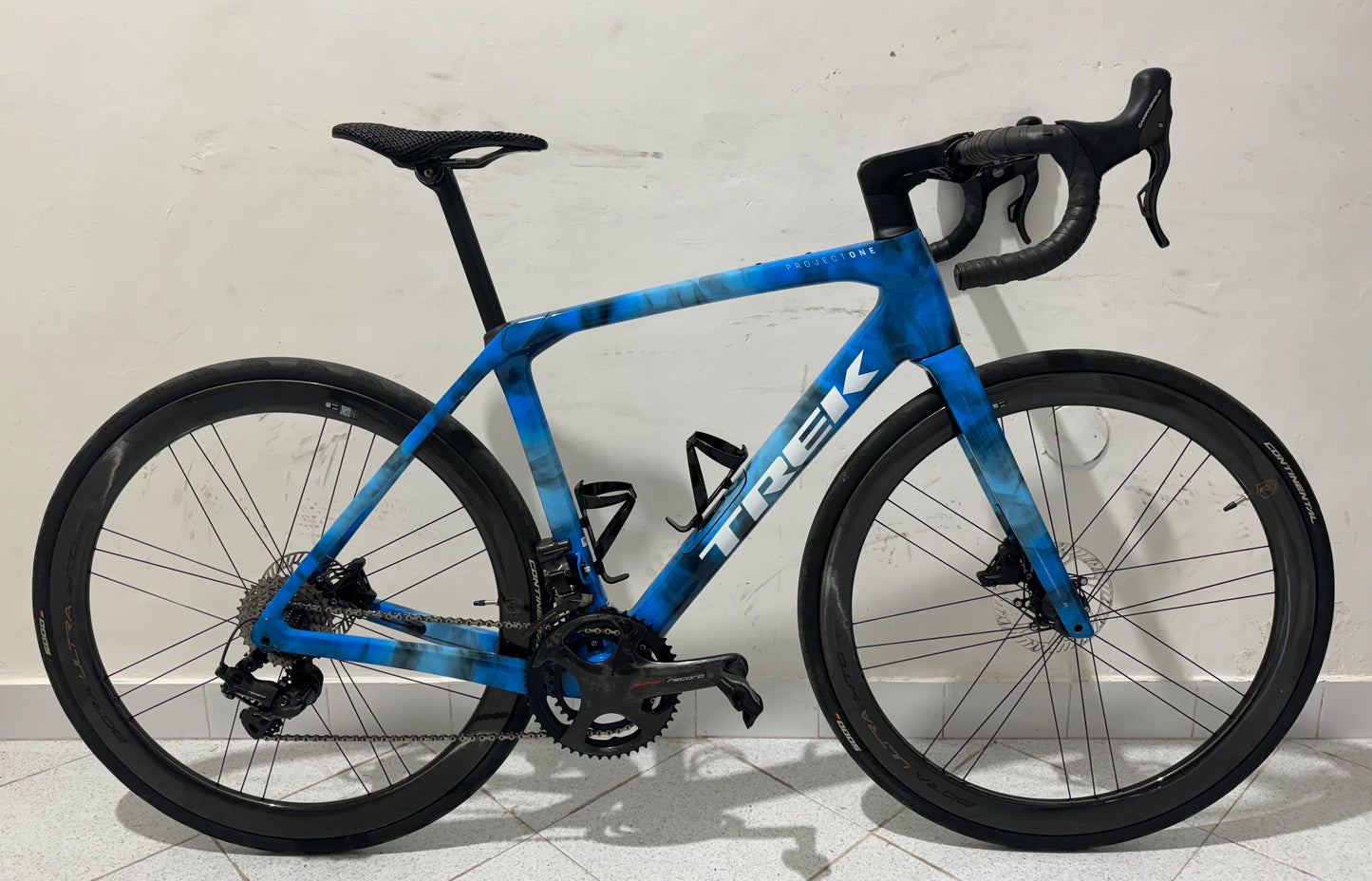 Trek Domane SLR Project One Taglia 54 - Usata