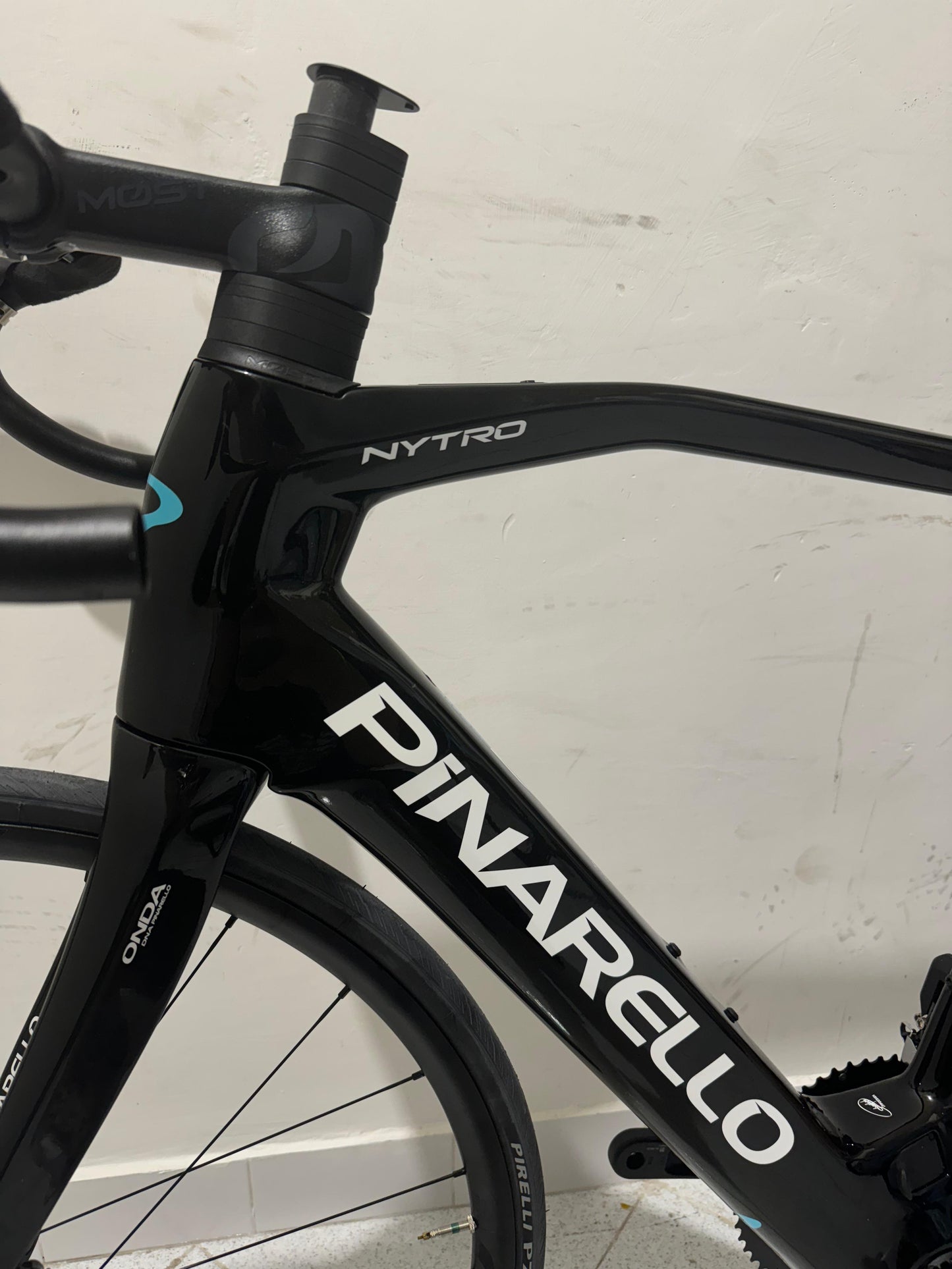 Pinarello Nyro E5 Road 105 of2 Velikost 55 - Demo