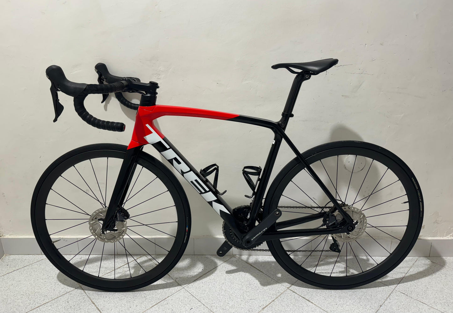 Trek Émonda SL 6 DISC PRO STORLEK 56 - Används