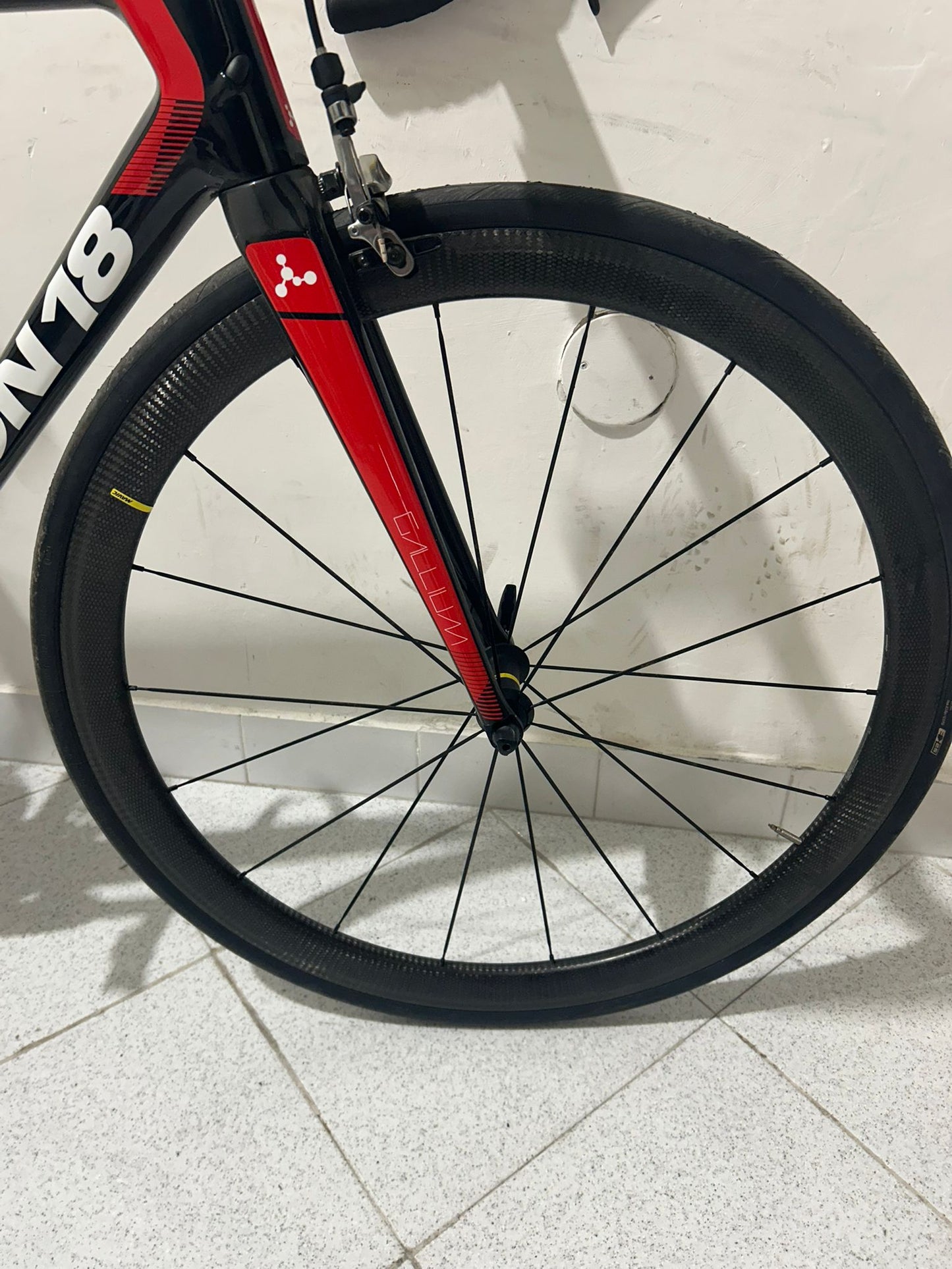 Argon 18 Gallium Red Etap 11V (randrem) sneden M - Gebruikt