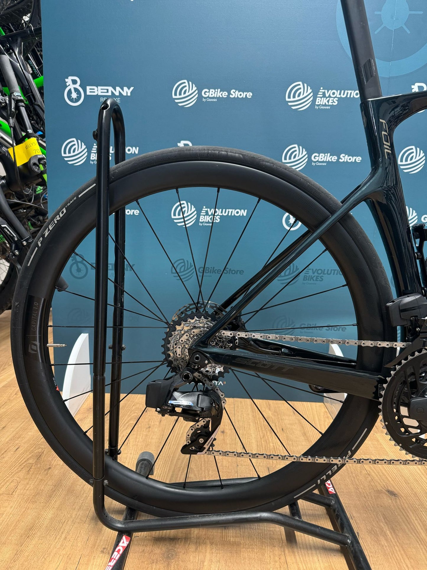 Scott Rozmiar topora RC 10 L - Używany