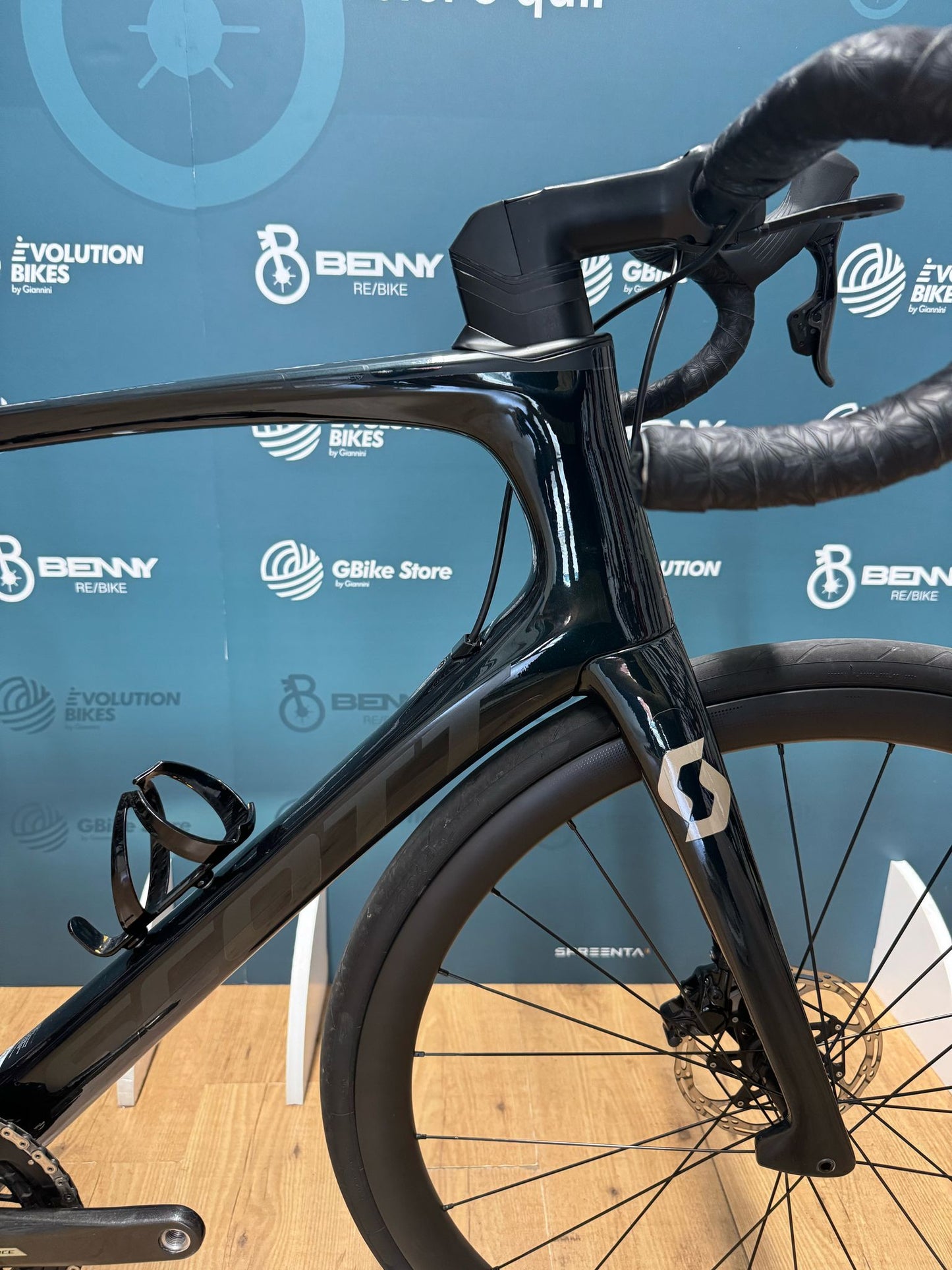 Scott Rozmiar topora RC 10 L - Używany