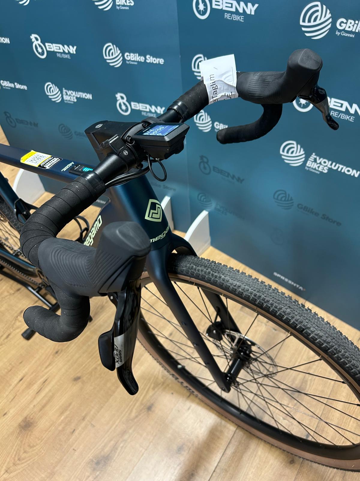 Rozmiar Megamo Lande (25) M - Test demo