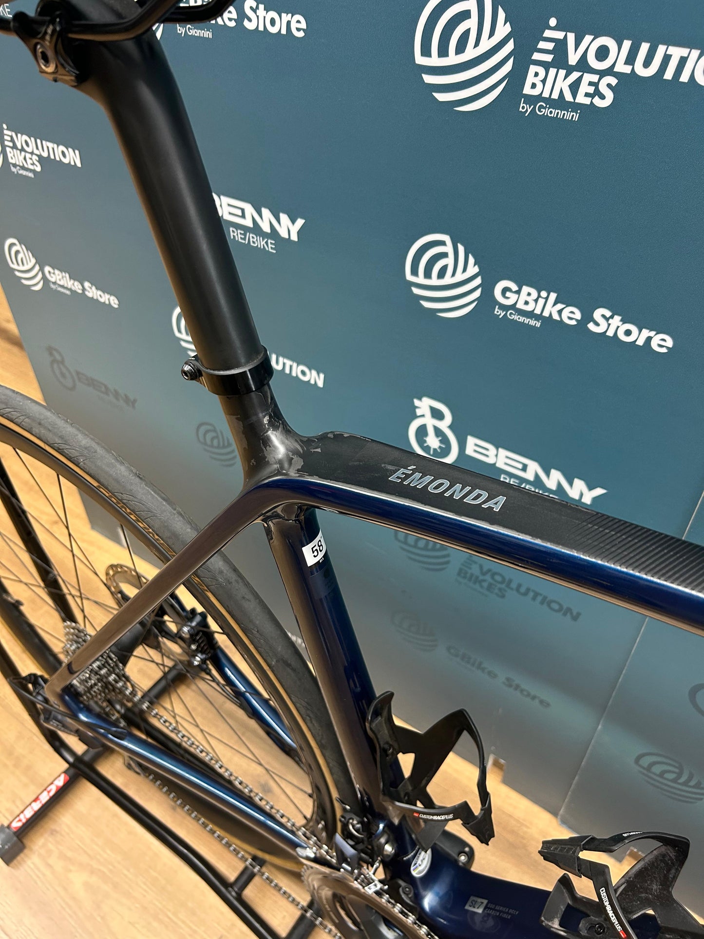 Trek Émonda SL6 Pro Disc Taglia 58 - Usata