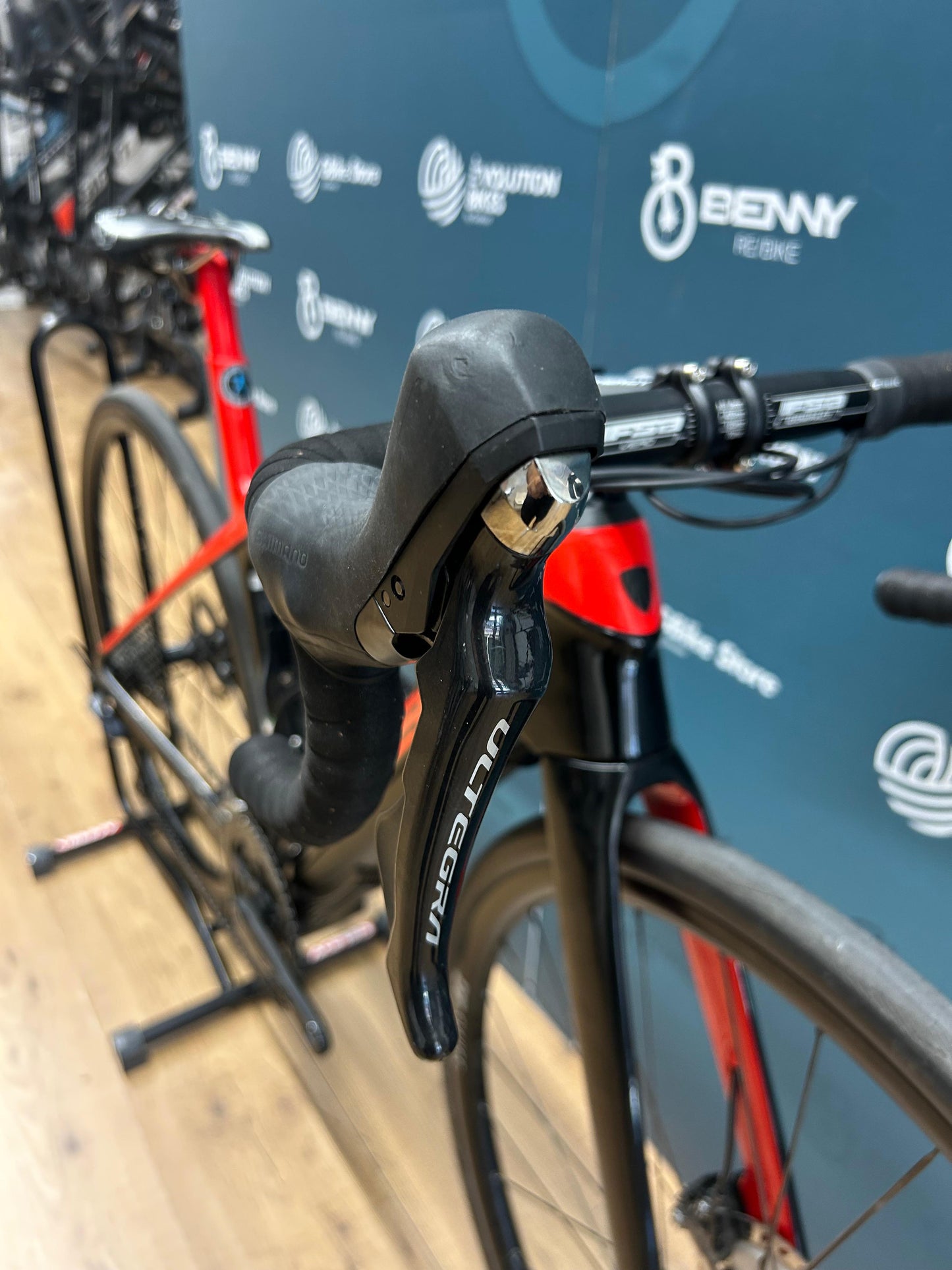 Trek Domane LT + Taille 50 - Utilisé