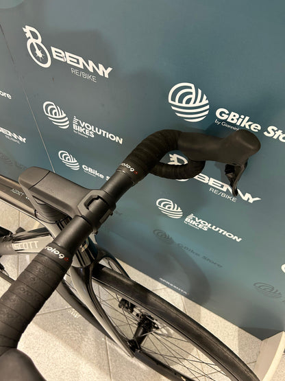 Scott Rozmiar Addict RC 30 M Test demonstracyjny