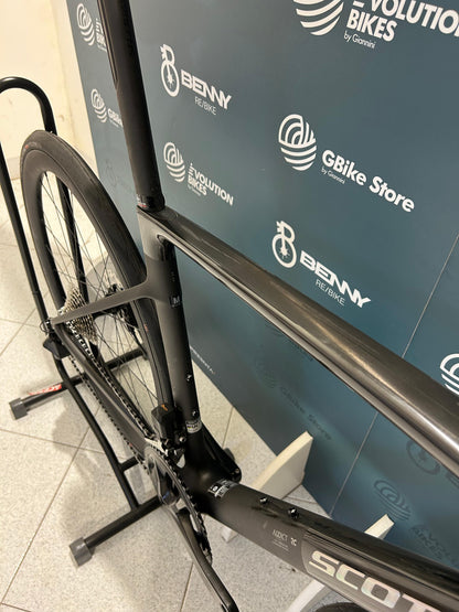 Scott Rozmiar Addict RC 30 M Test demonstracyjny