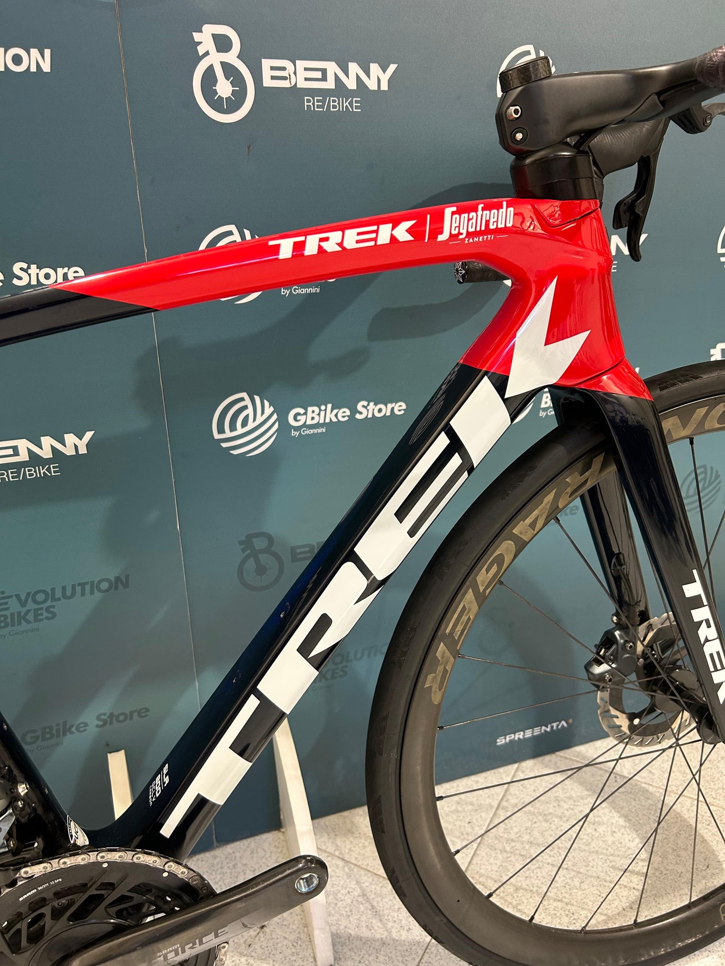 Trek Émonda SLR 7 AXS Rozmiar 54 - Używana