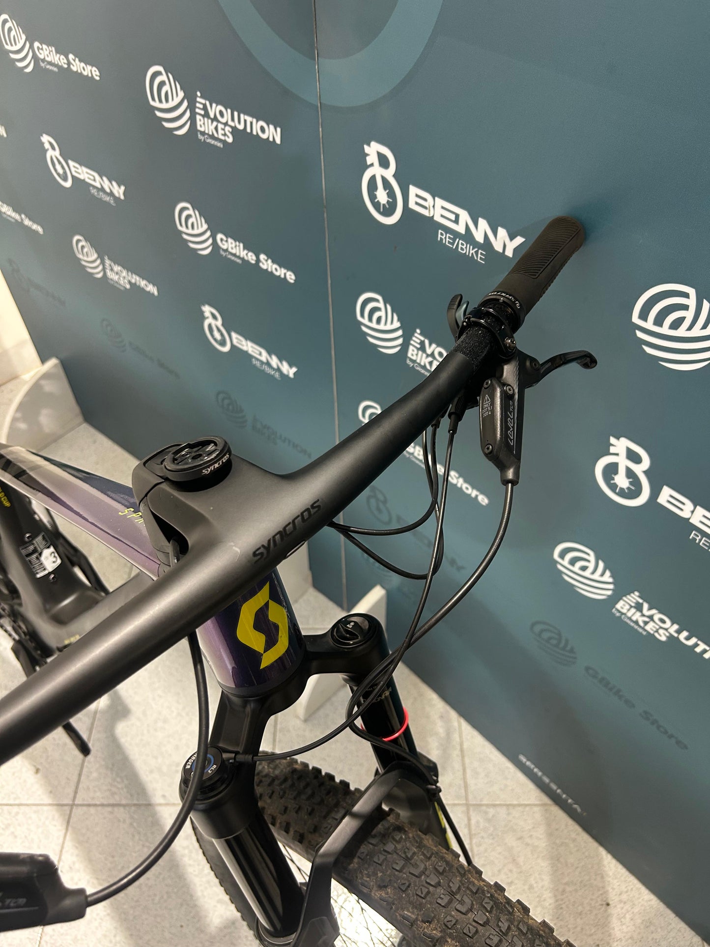 Scott Spark Rozmiar TR Pucharu Świata RC M - Używany