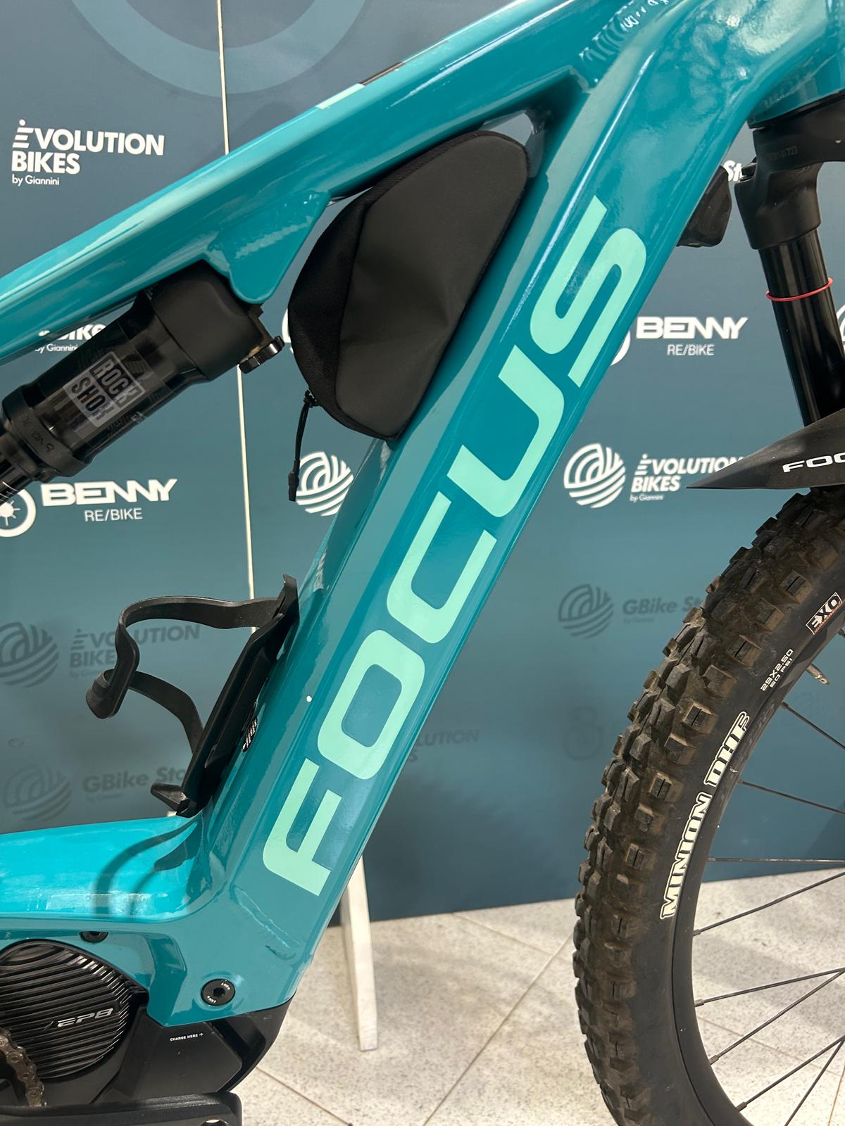 Enfoque JAM 2 7.8 Tamaño M - Usado