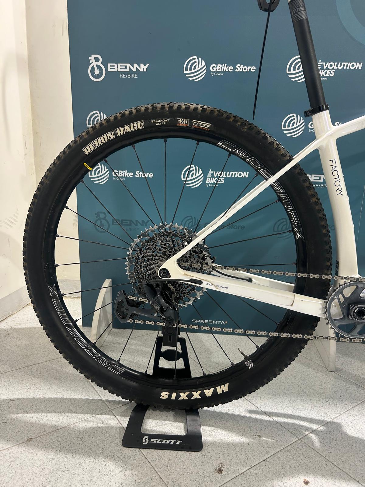 Megamo Factory 29 Taglia M - Usata