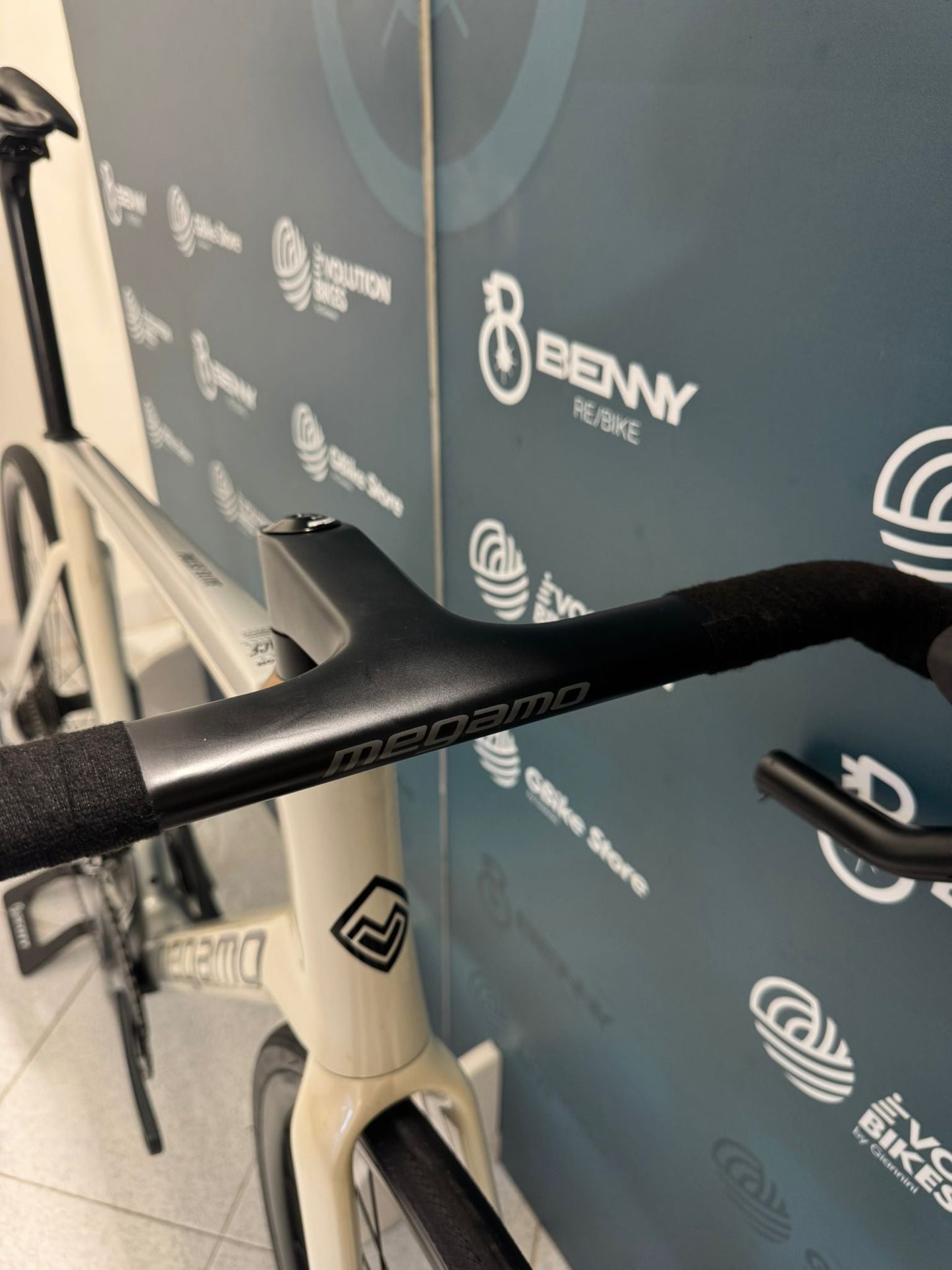 Megamo Pulse Elite Disc Taglia XL - Usata