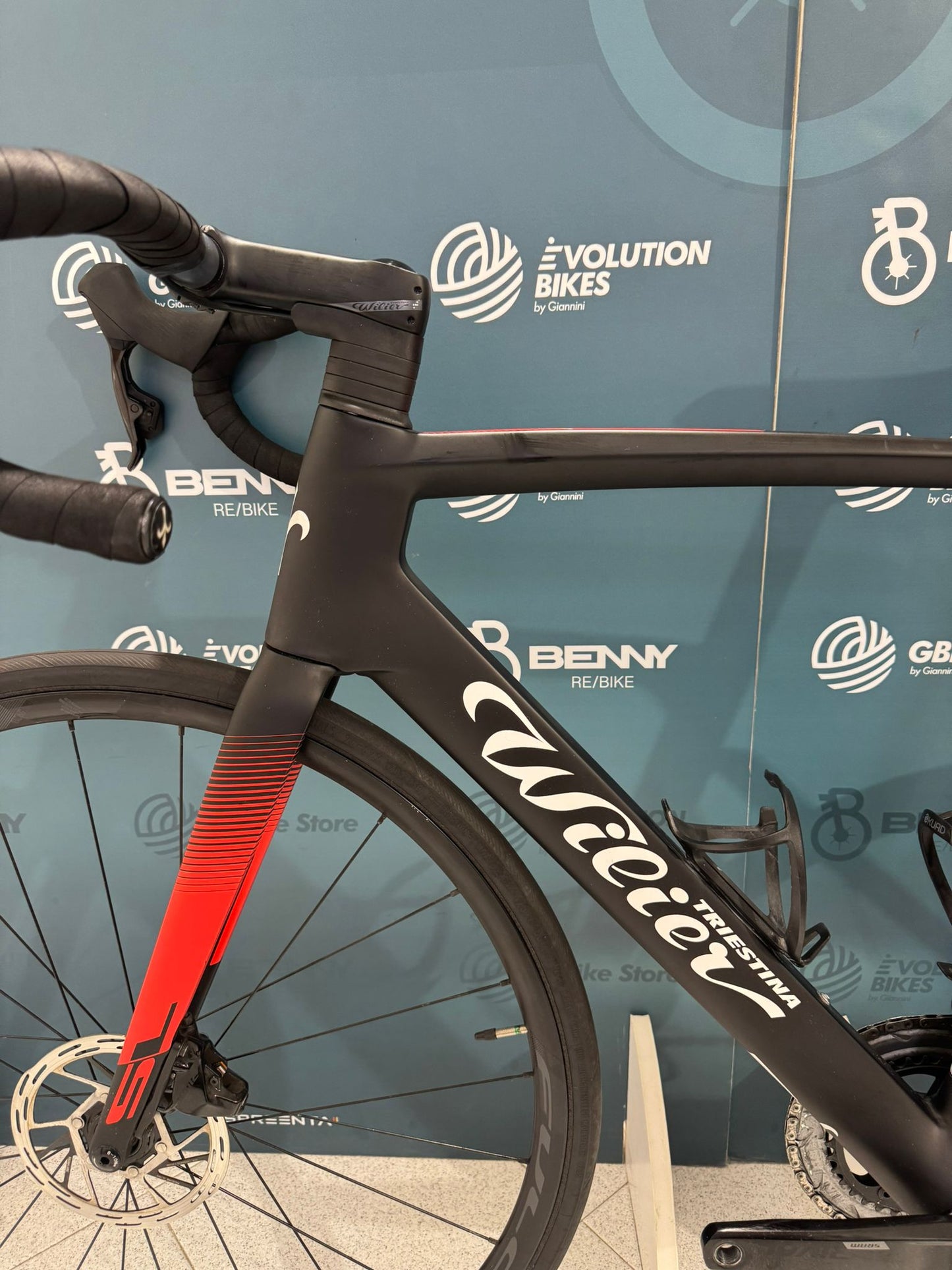 Wilier Cento10 SL Disc AXS Size L - Used