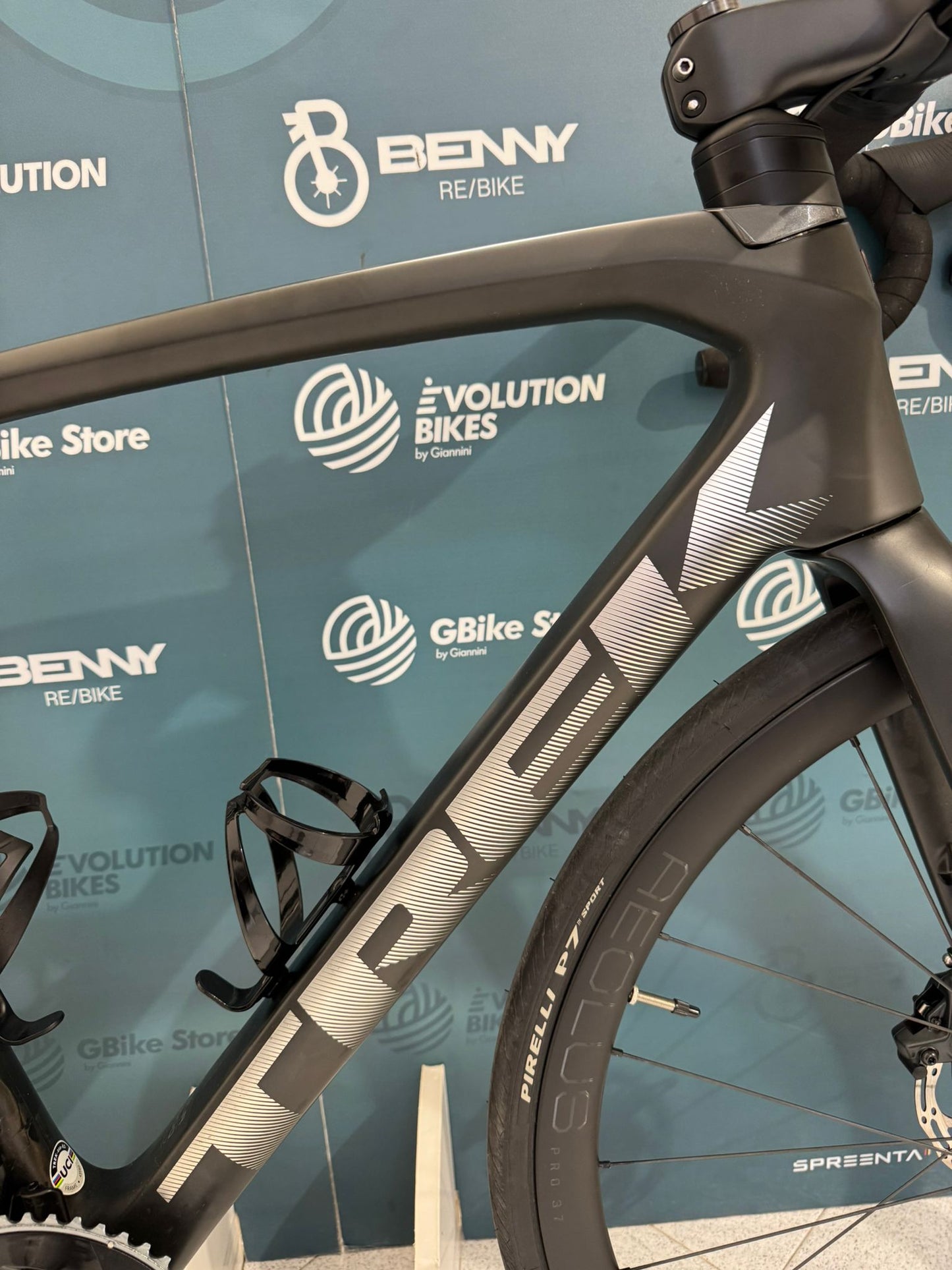 Trek Émonda SLR 7 AXS Taglia 56 - Usata