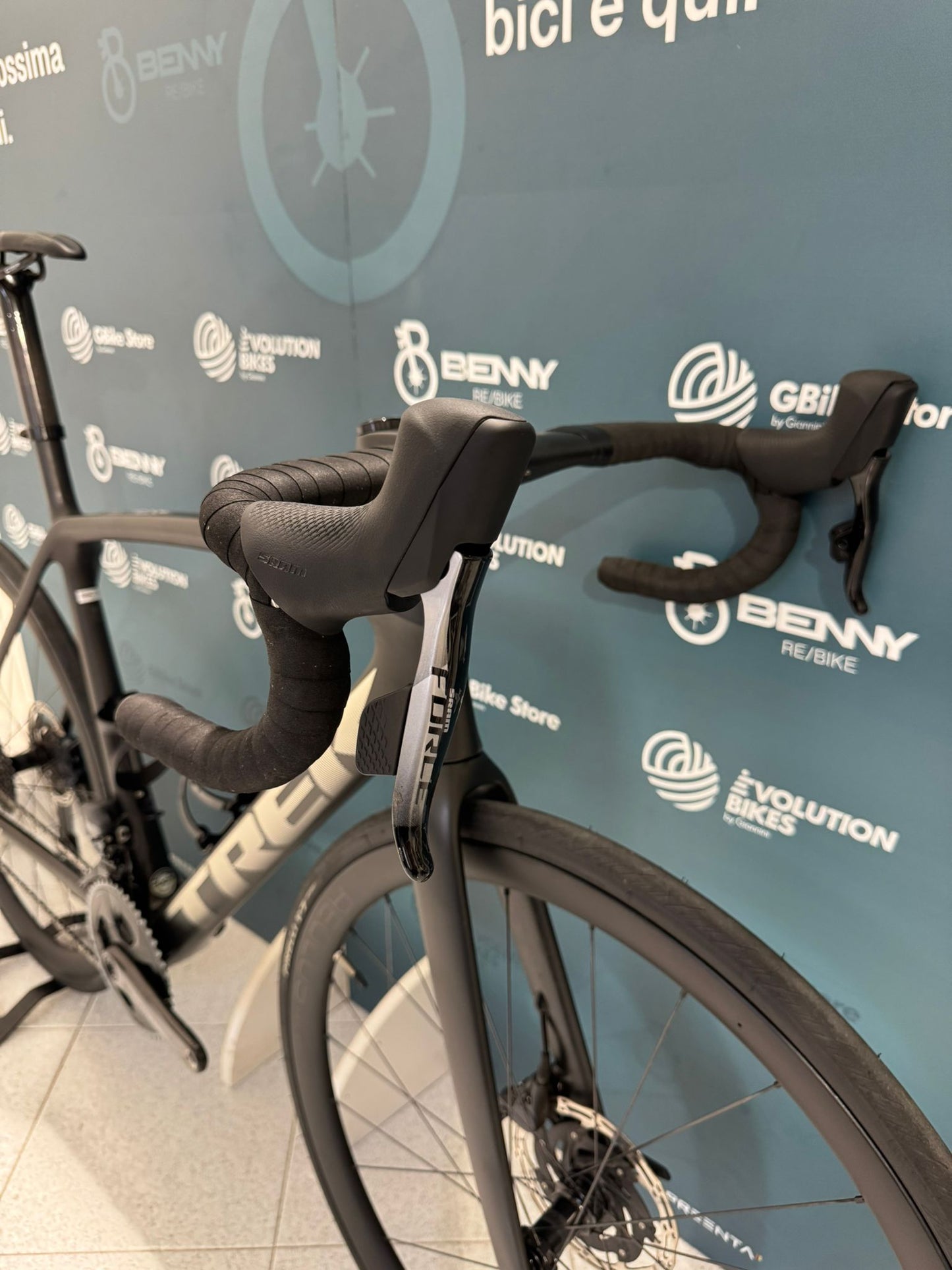 Trek Émonda SLR 7 AXS Taglia 56 - Usata