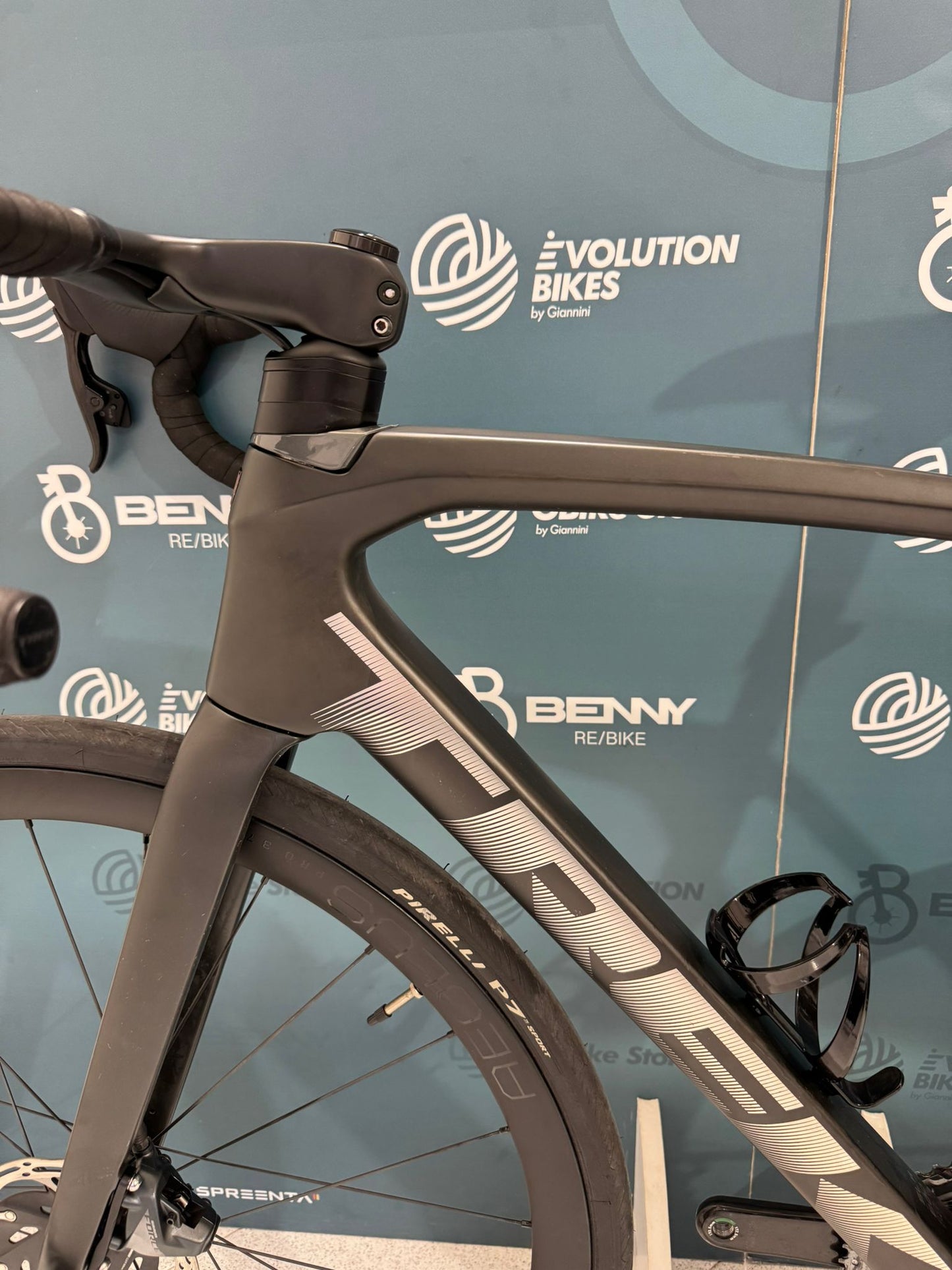 Trek Émonda SLR 7 AXS Taglia 56 - Usata