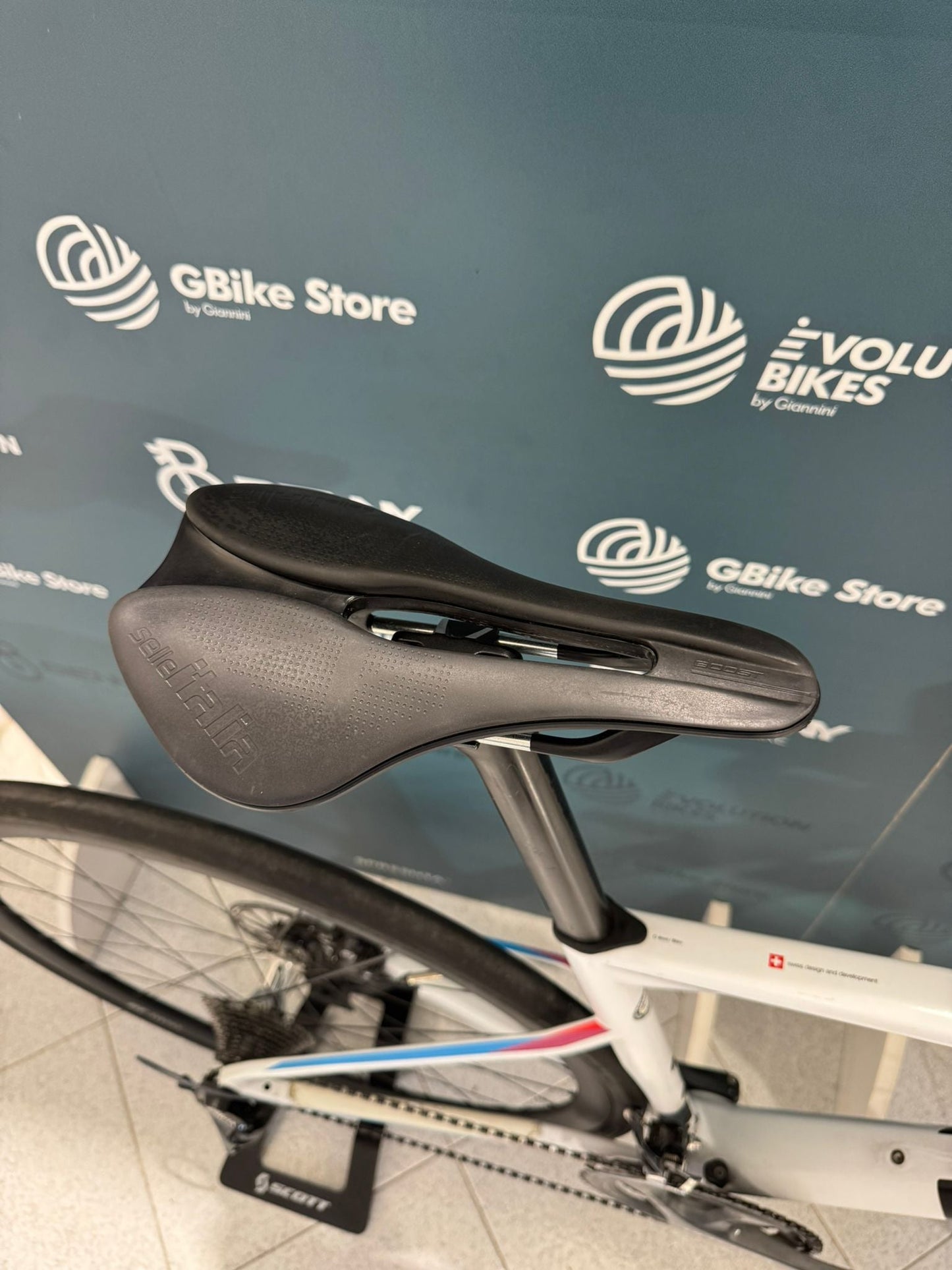 BMC Roadmachine 01 Disco Tamaño 51 - Usado