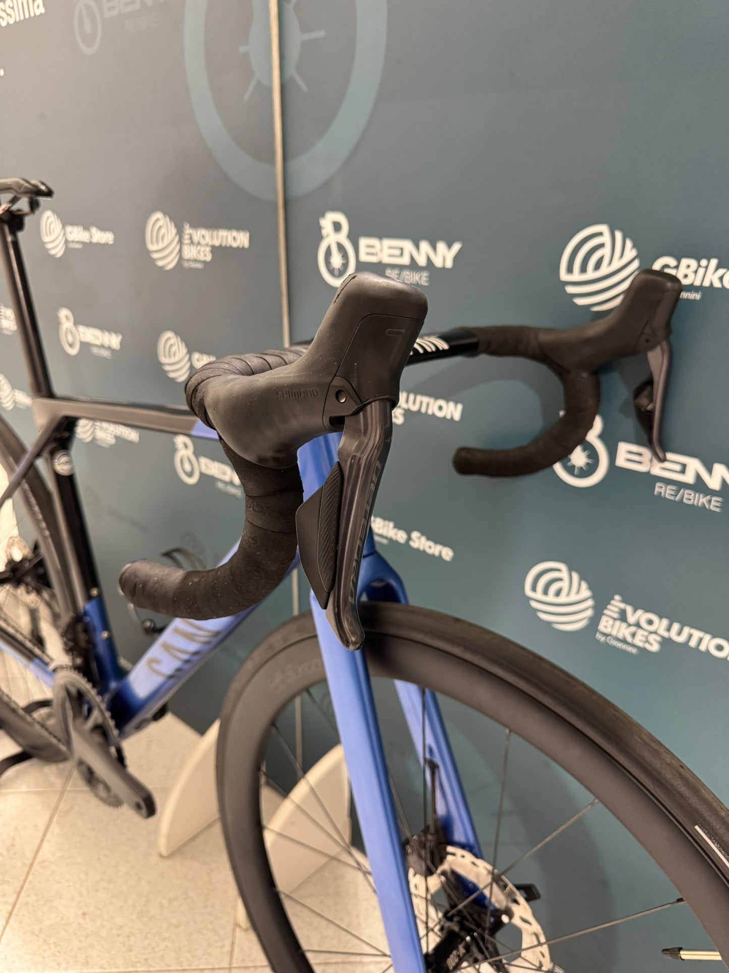 Canyon Ultimate CF SL 8 Aero Size S - Used