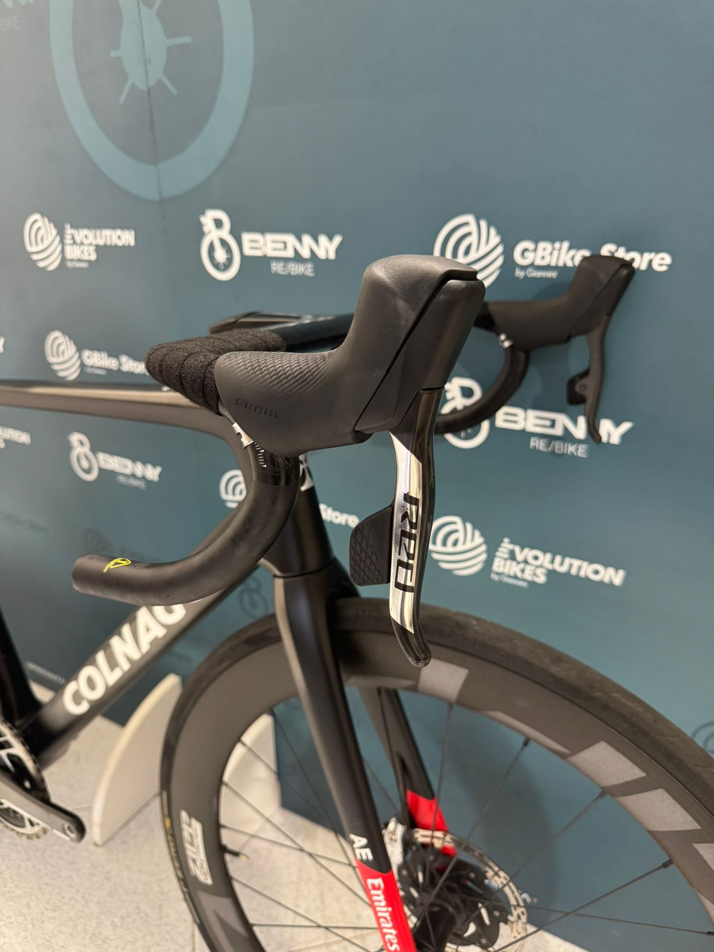 Colnago V4Rs AXS UAE Emirates Size 510 - Used