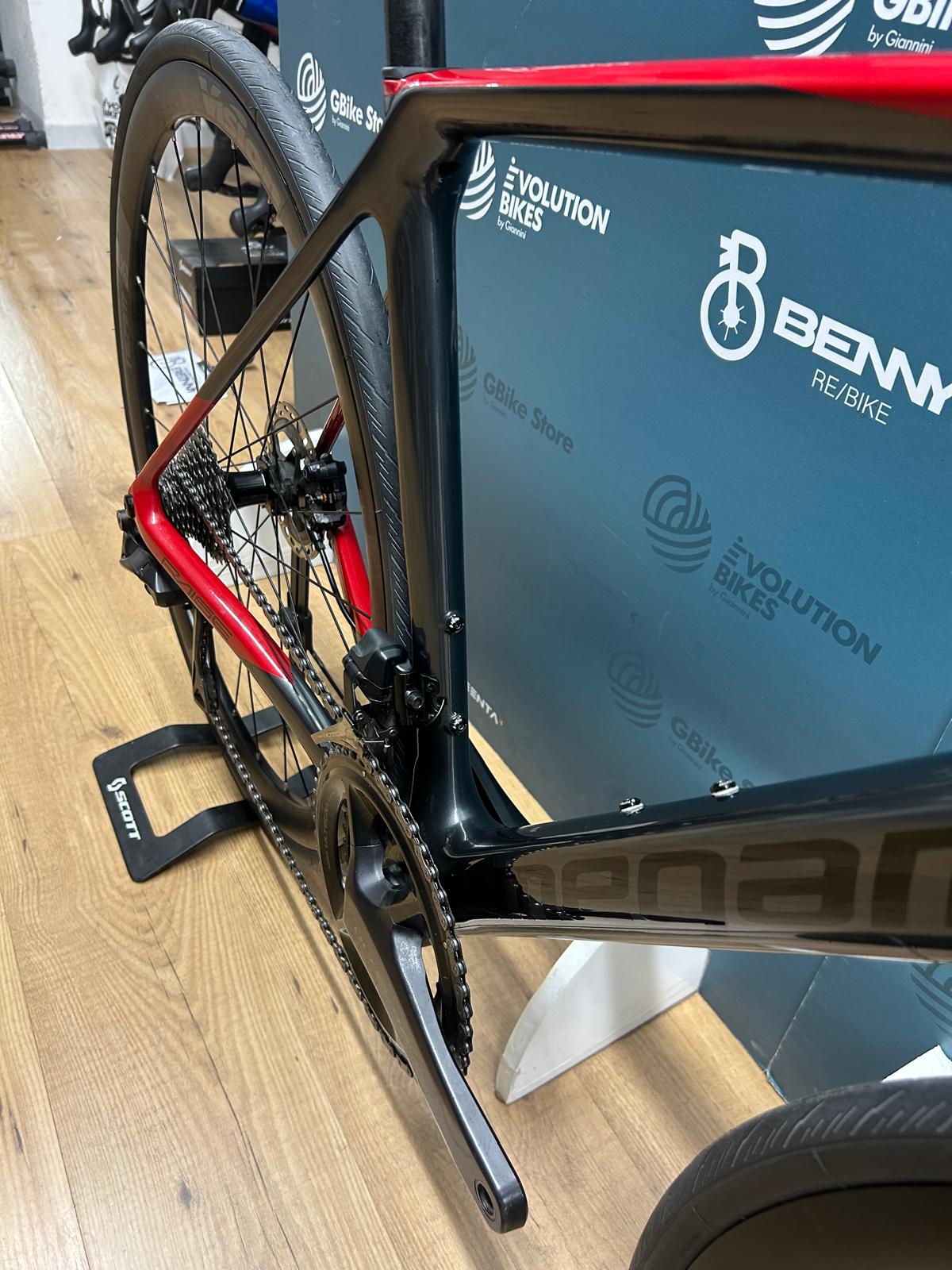 Megamo Raise 05 Größe S - Gebraucht