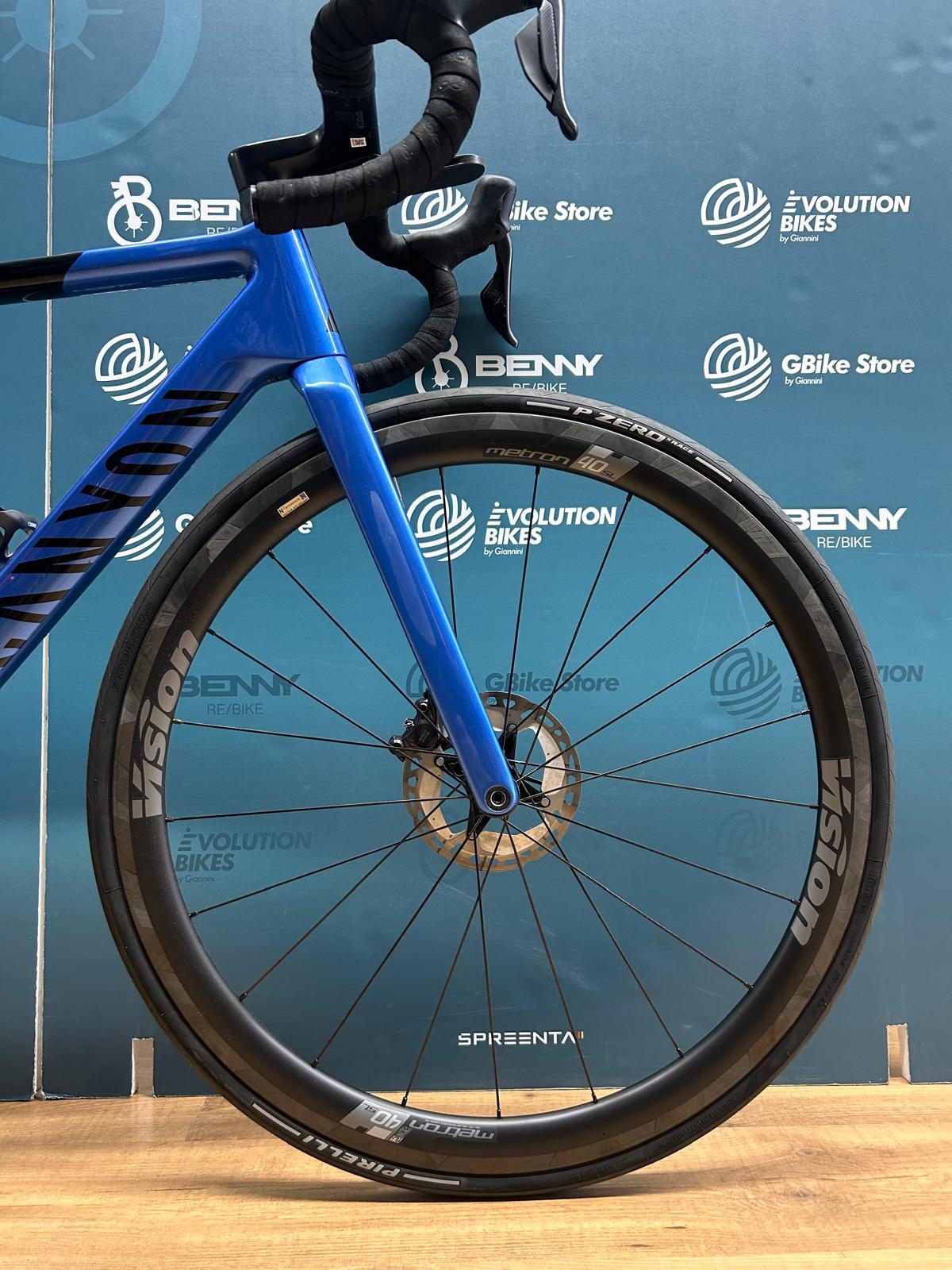 Canyon Ultimate CF SL 8 Aero Tamaño S - Usado