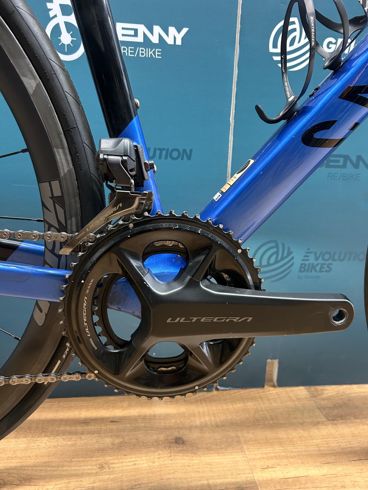 Canyon Ultimate CF SL 8 Aero Tamaño S - Usado