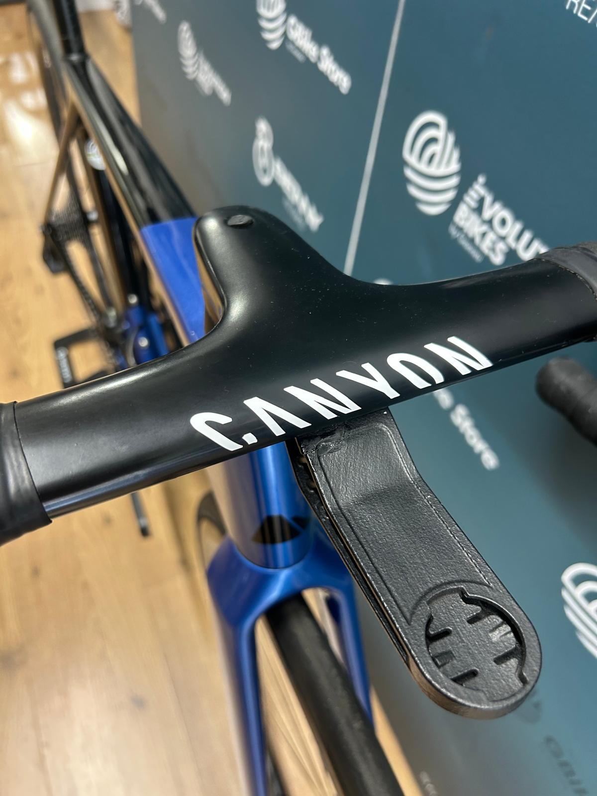 Canyon Ultimate CF SL 8 Aero Tamaño S - Usado