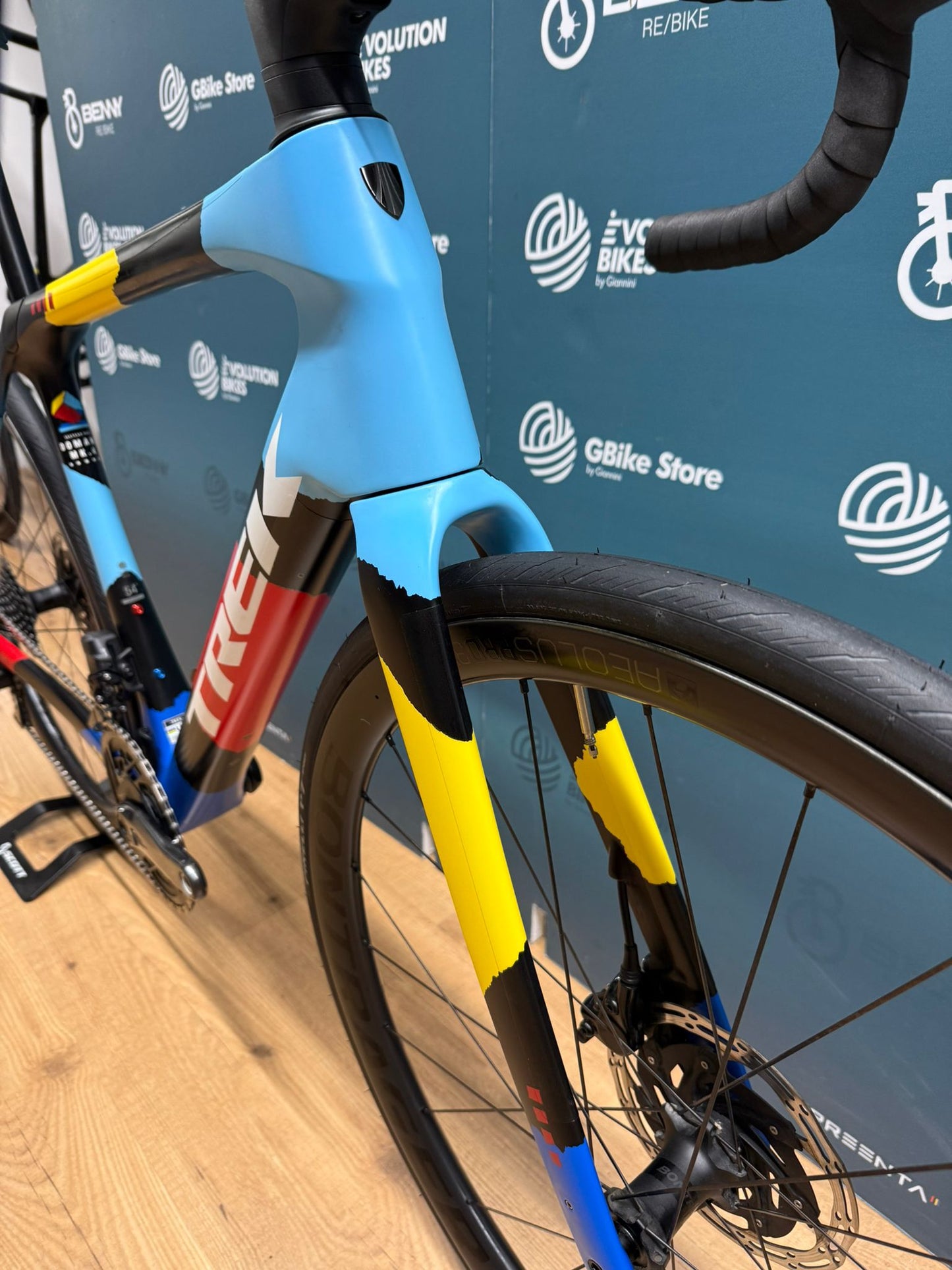 Trek Domane SLR 7 AXS Team Réplique Taille 54 - Occasion