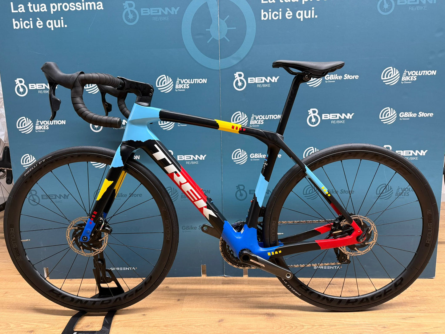 Trek Domane SLR 7 AXS Team Réplique Taille 54 - Occasion