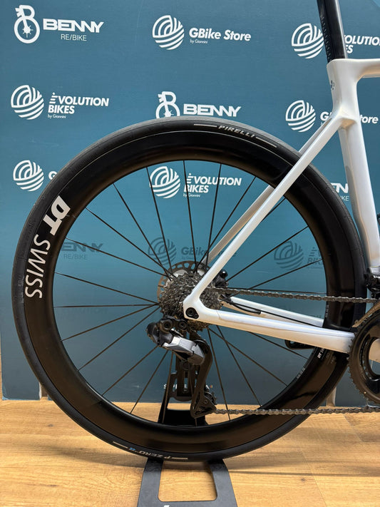 Colnago V4Rs Ultegra Di2 12v Taglia 550 - Usata