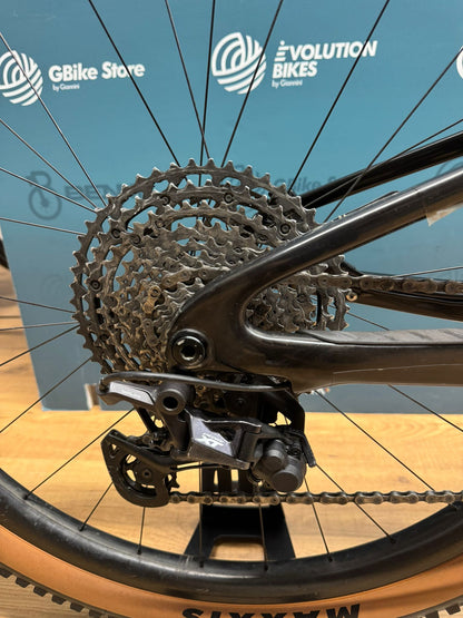 Hymne géant Pro 1 taille L - Utilisé