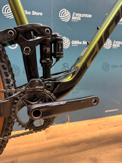 Hymne géant Pro 1 taille L - Utilisé