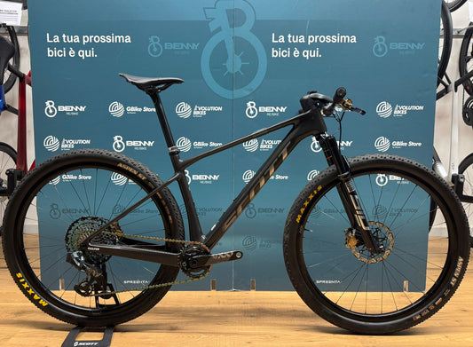 Scott Scale Rozmiar AXS Pucharu Świata RC M - Używany