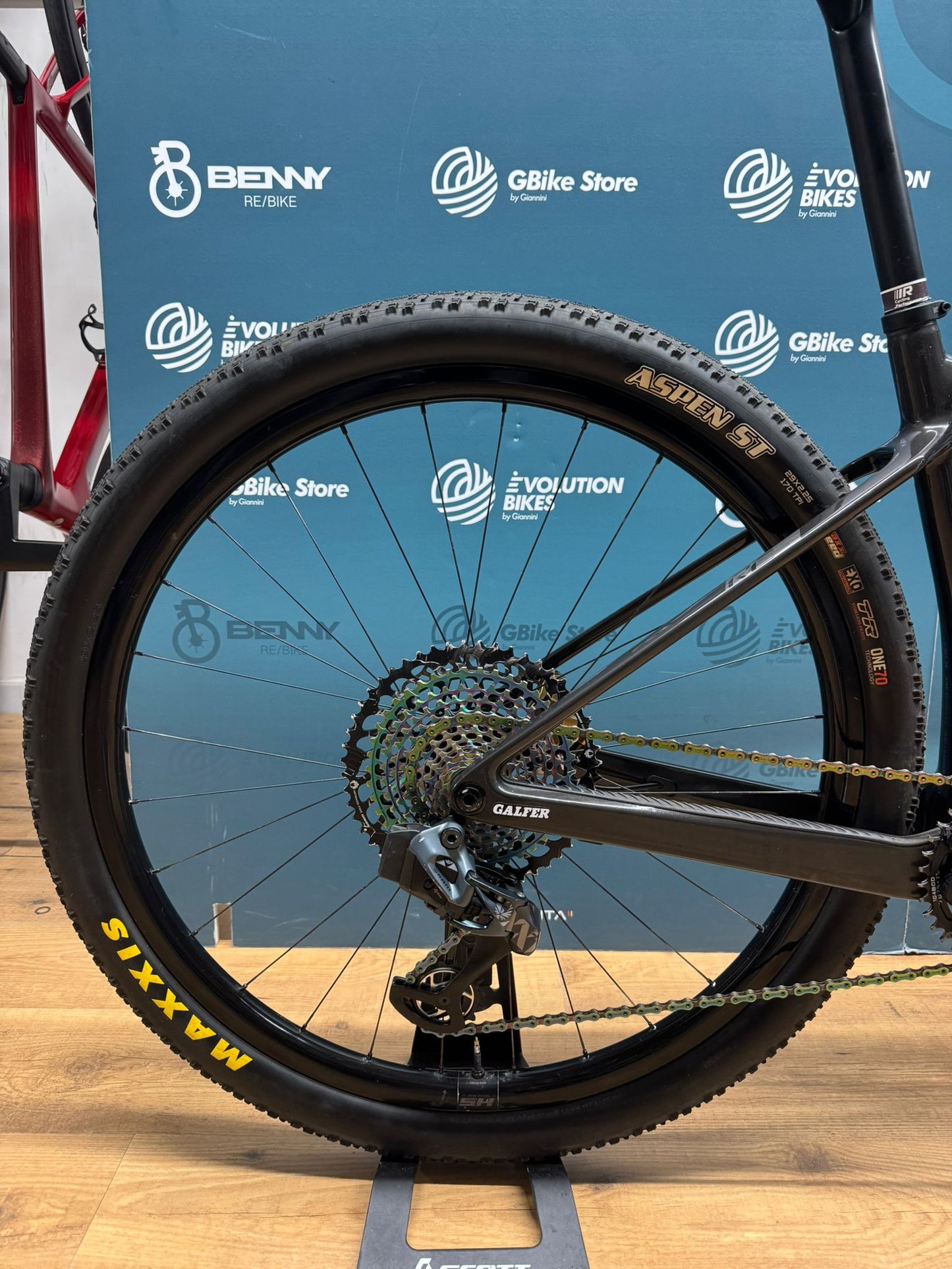 Scott Scale Rozmiar AXS Pucharu Świata RC M - Używany