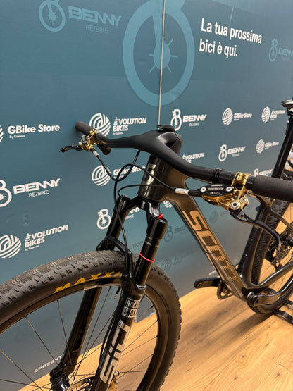 Scott Scale Rozmiar AXS Pucharu Świata RC M - Używany