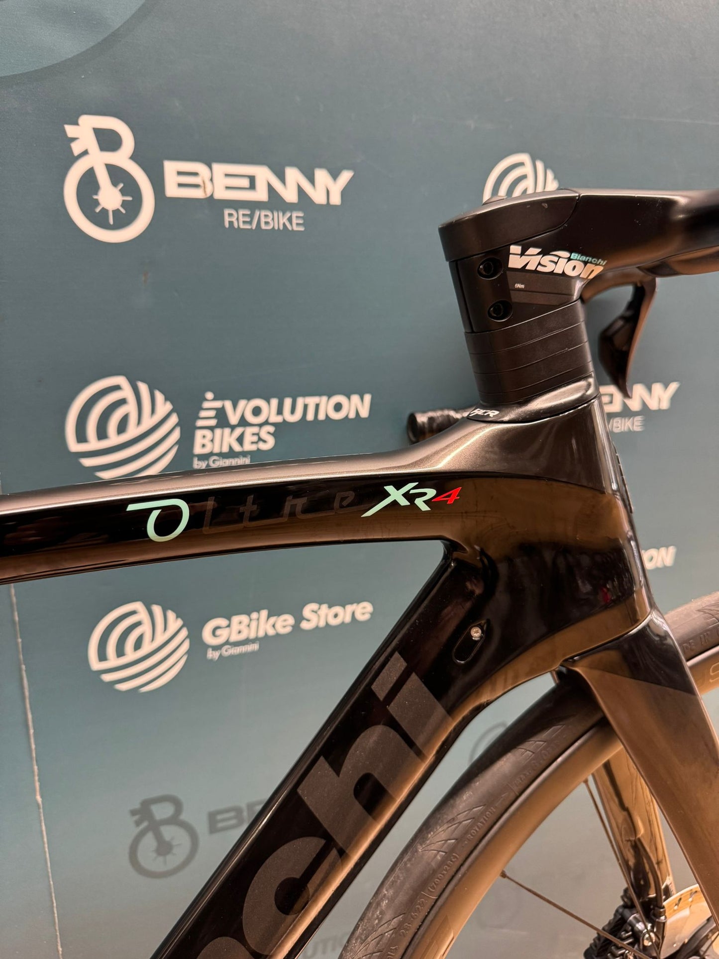 Bianchi Oltre XR4 Size 53 - Used