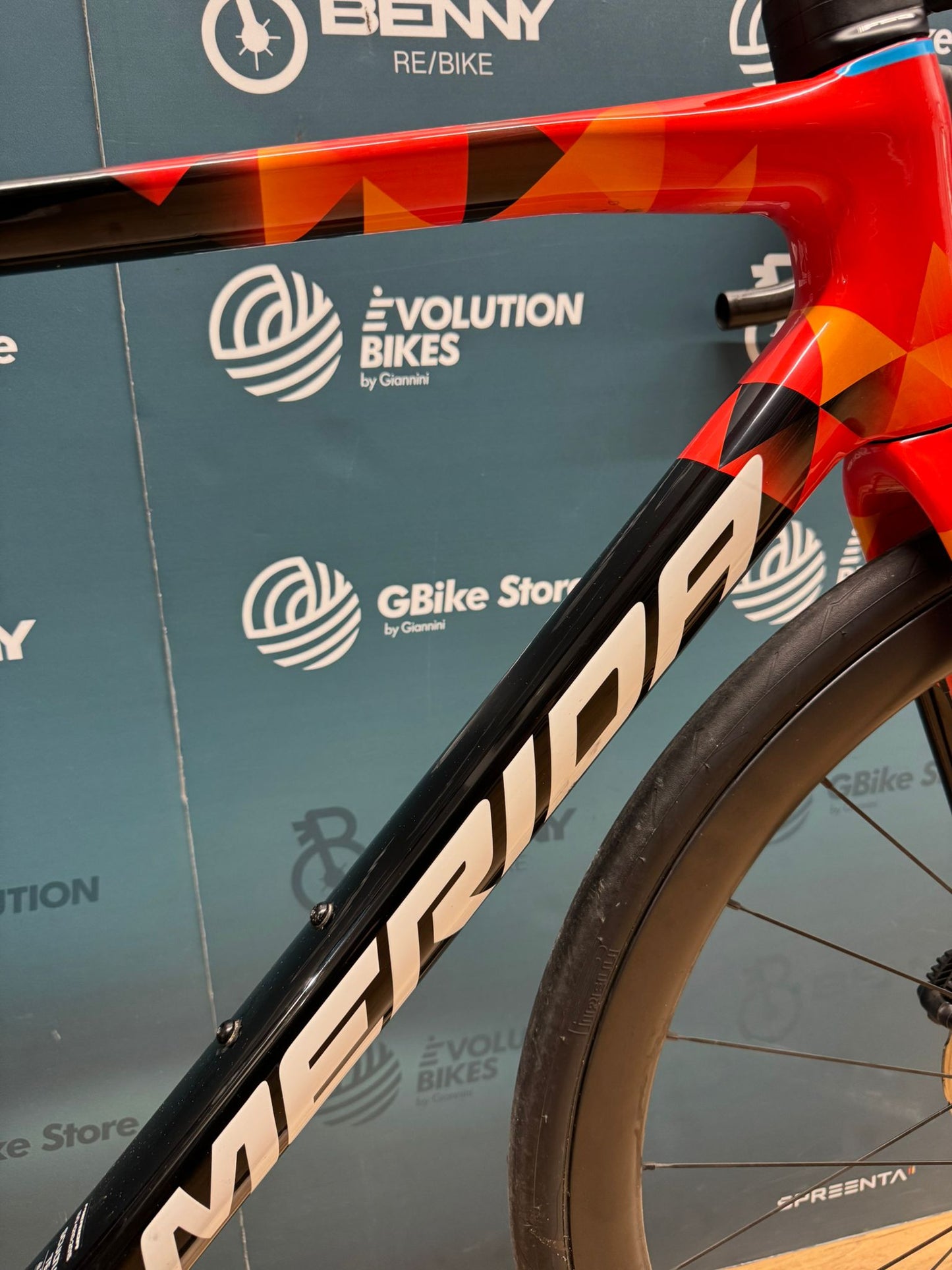 Merida Sculpture Bahreïn Taille Victorieuse M - Utilisé