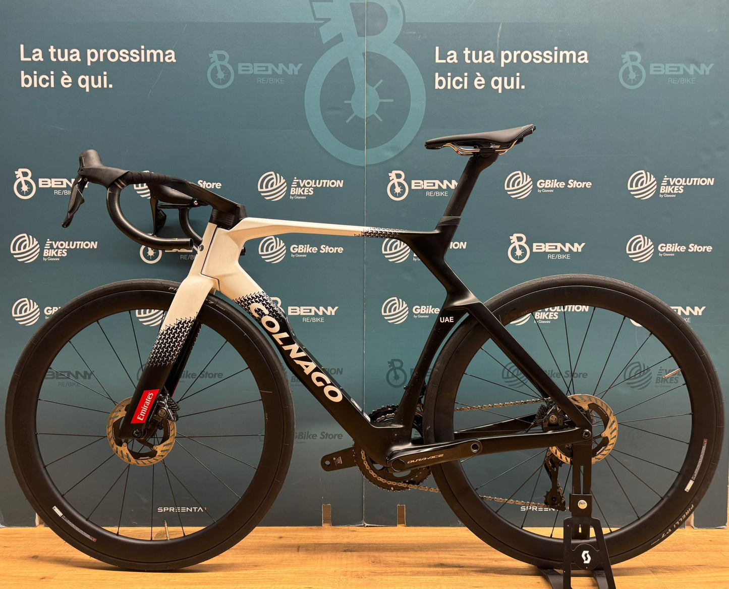 Colnago Y1Rs Dura-Ace Di2 Vision SC45 Tamaño de los EAU M - Usado