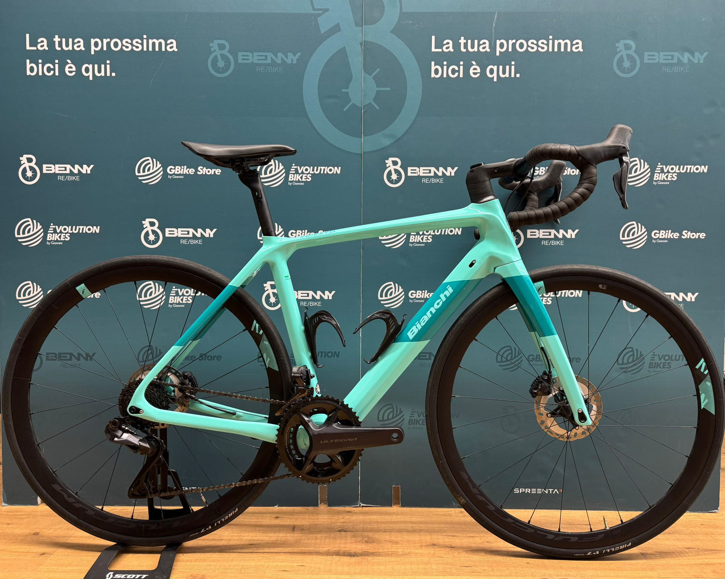 Bianchi Infinito Disc Ultegra Di2 12v Rozmiar 53 - Używany