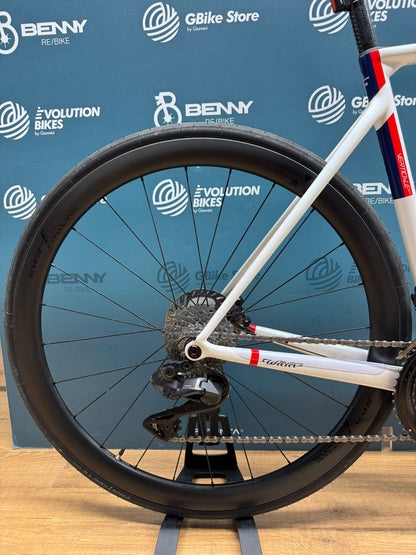 Wilier Verticale Tamaño SLR Ultegra Di2 L - Usado