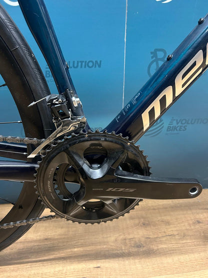 Megamo Raise 15 SH12 Tamaño S - Usado