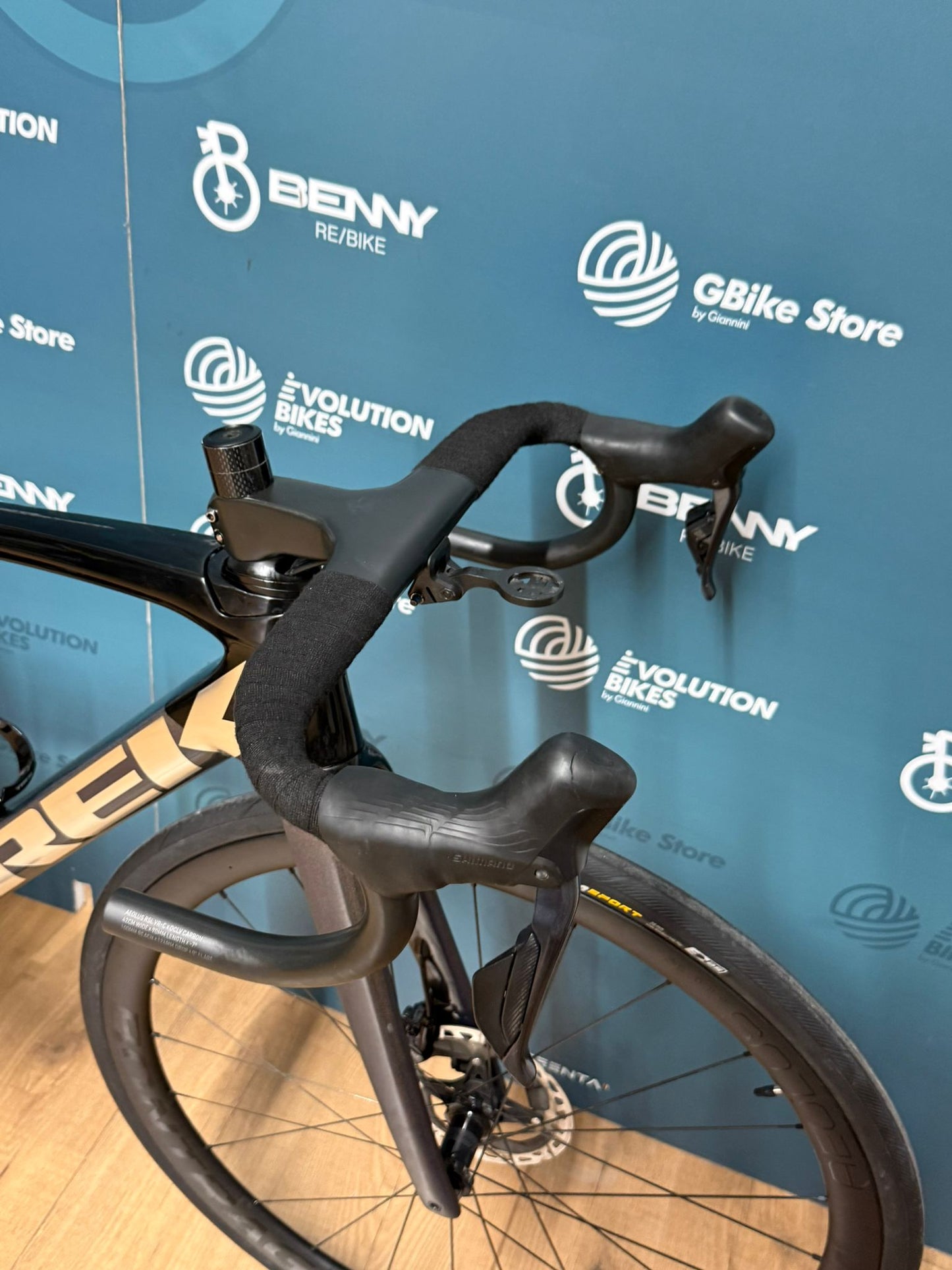 Trek Emonda SLR 7 Di2 Size 54 - Used